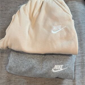 Nike Beige and Gray Sweatpants Set